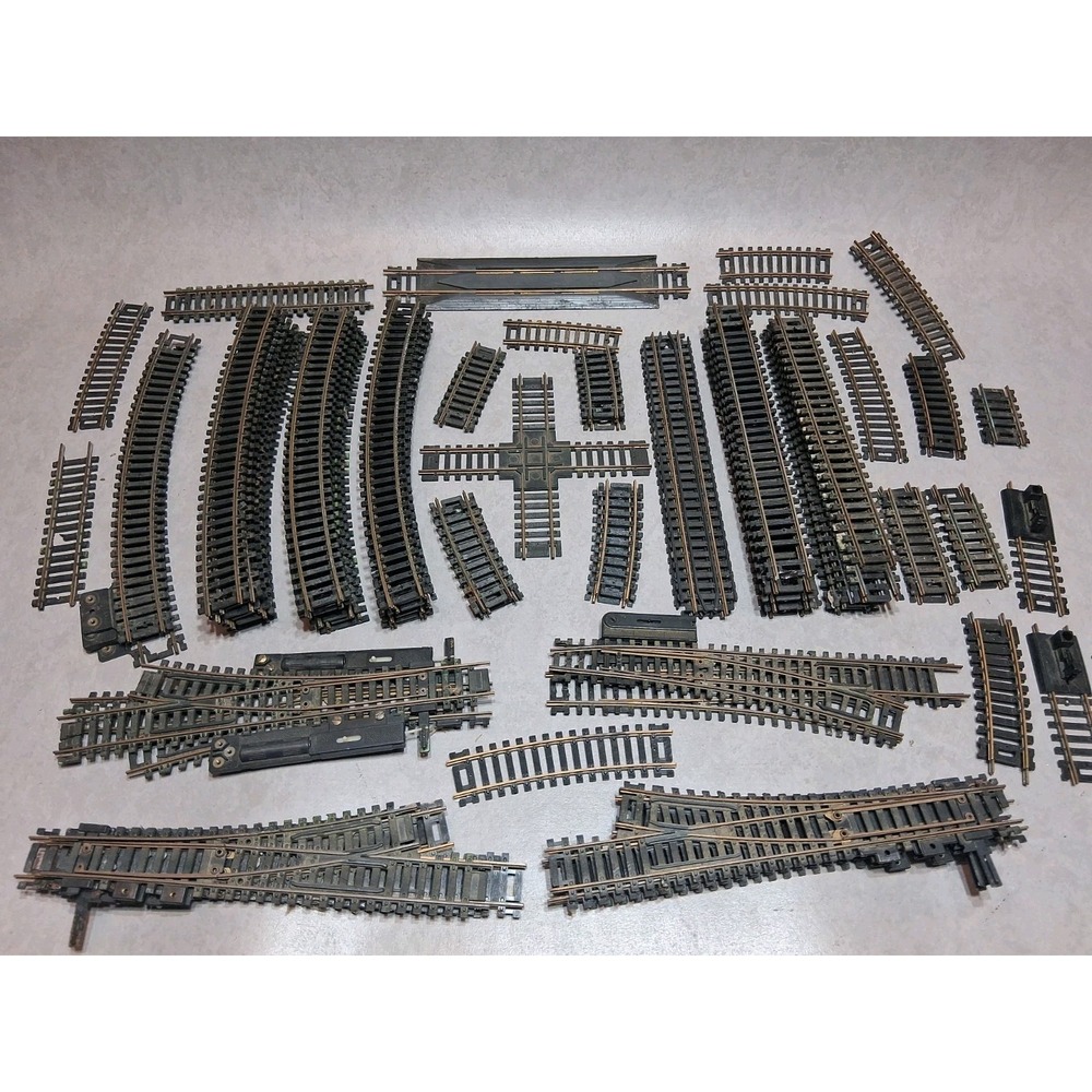 Vintage Lot Of 86 Pieces HO 1/87 Scale Train Brass Curved Straight Track Mixed